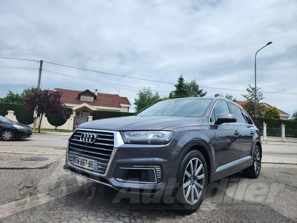 Audi - Q7 - 3.0 e-tron