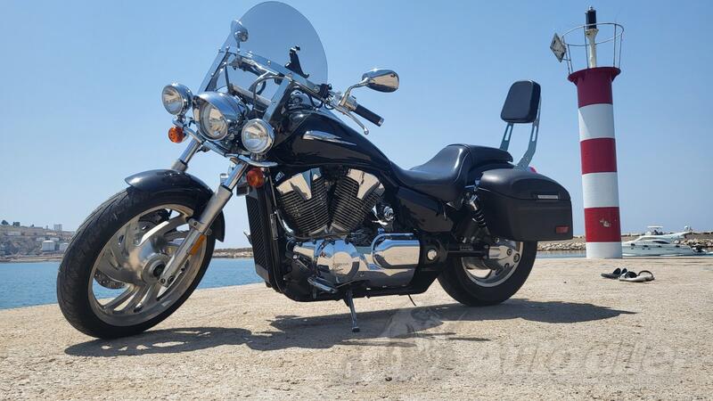 Honda - VTX 1300