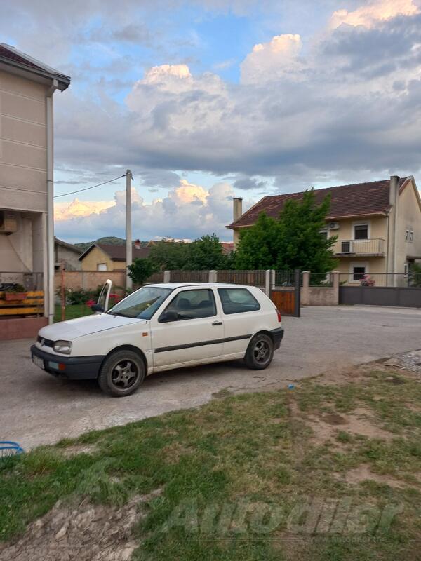 Volkswagen - Golf 3 - 1.9 td 55kw