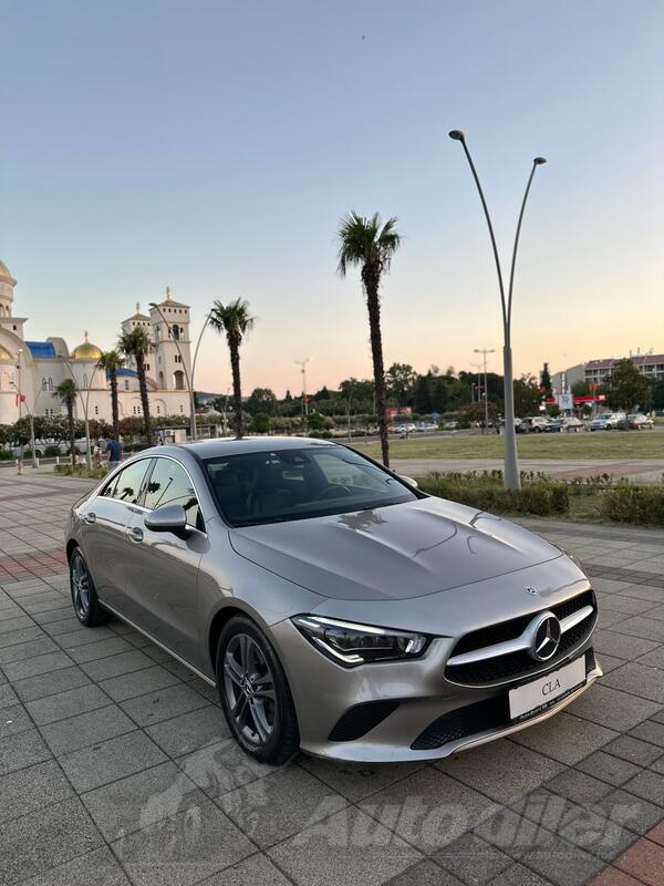 Mercedes Benz - CLA 220 - CLA 220d