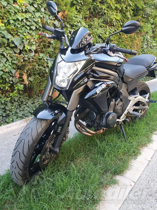 Kawasaki - er6n
