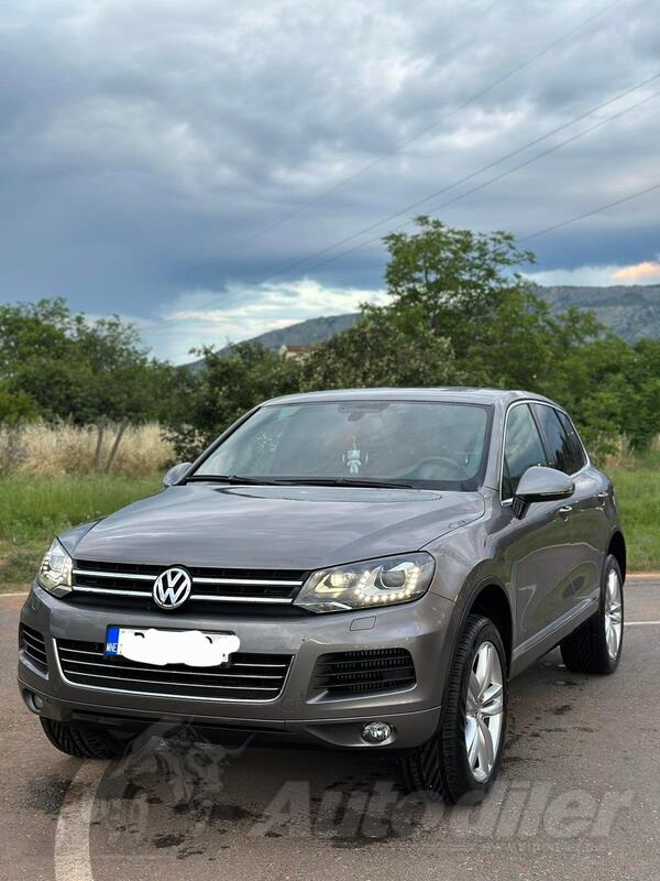 Volkswagen - Touareg