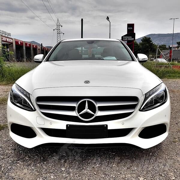 Mercedes Benz - C 220 - 220 cdi Automtik
