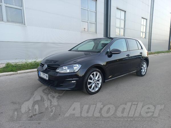 Volkswagen - Golf 7 - 2,0 Tdi
