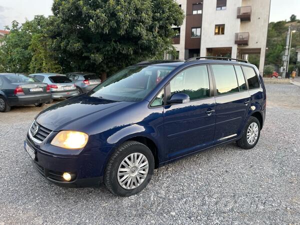 Volkswagen - Touran - 1.9 tdi