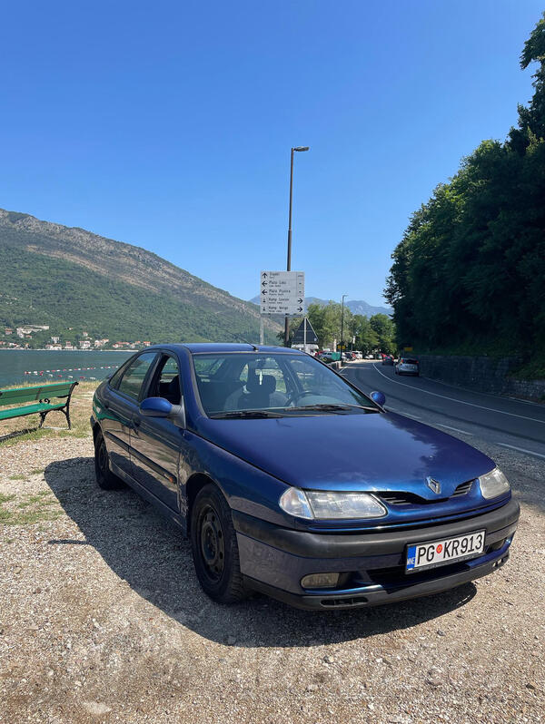 Renault - Laguna - 2000 16V