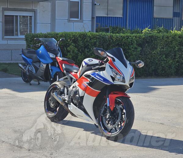 Honda - CBR1000RR