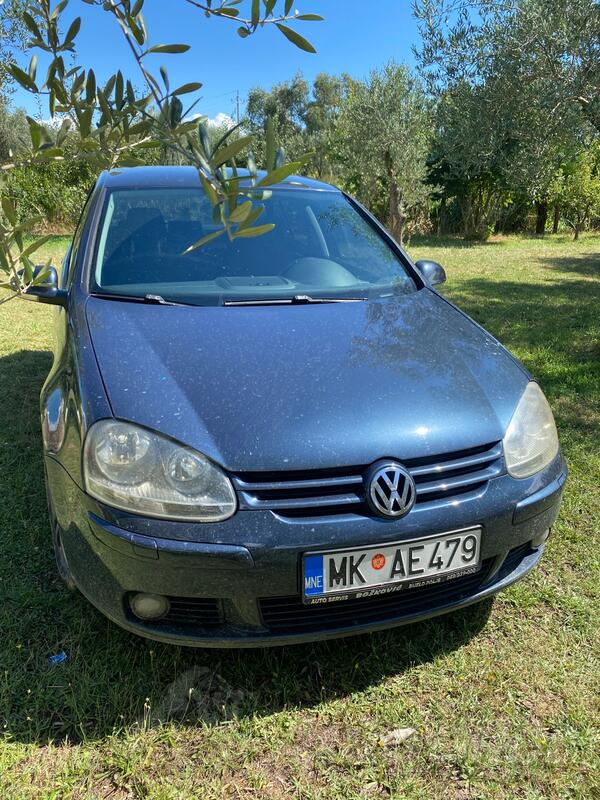 Volkswagen - Golf 5 - 1.9 TDI