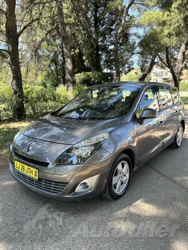 Renault - Grand Scenic - 1.5 dci