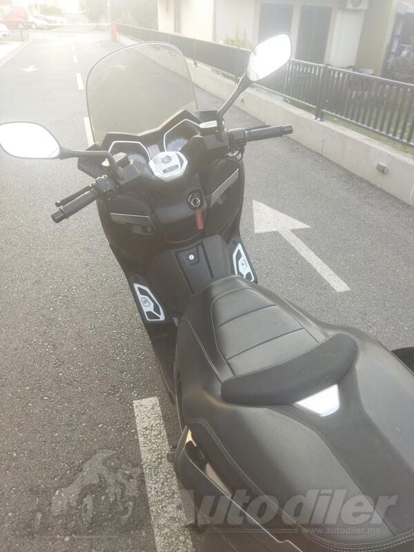 Yamaha - X Max 400