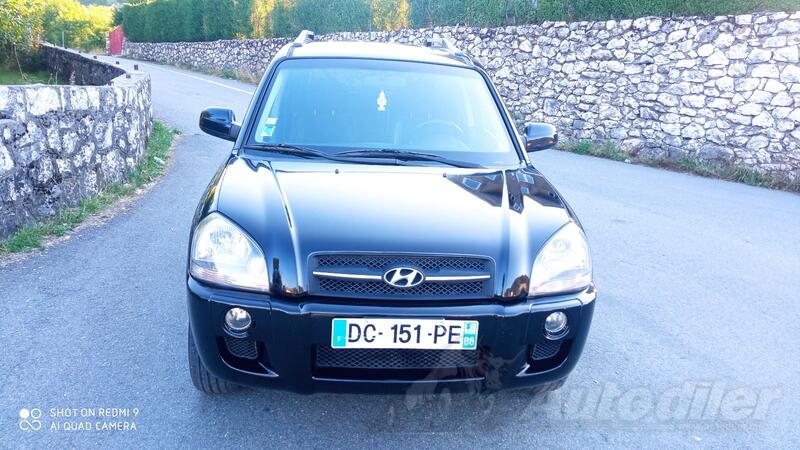 Hyundai - Tucson - 2000crdi