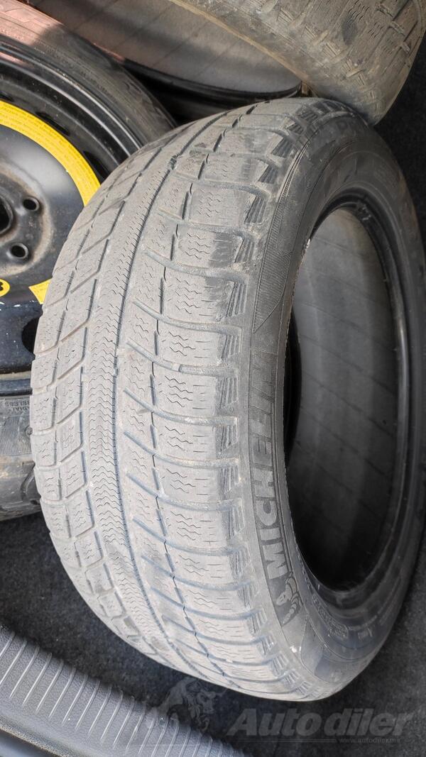 Michelin - 205/55/16 - All-season tire