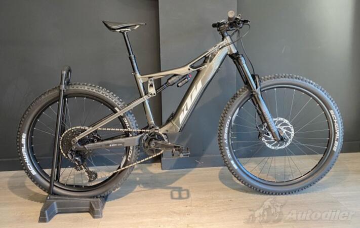KTM - MACINA KAPOHO 6971- 2022