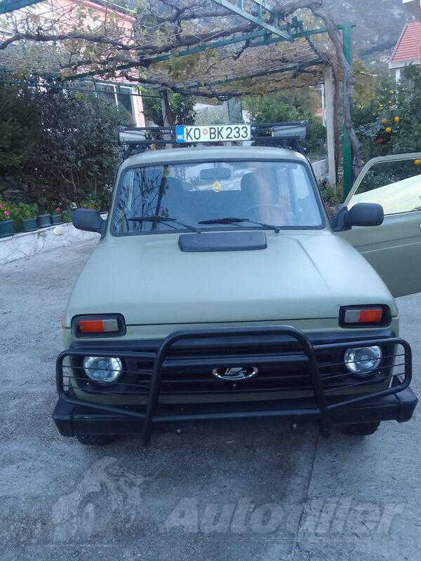 Lada - Niva - 1700