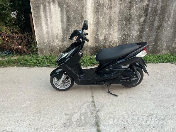 Yamaha - Cygnus x