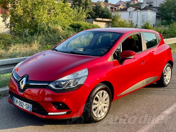 Renault - Clio