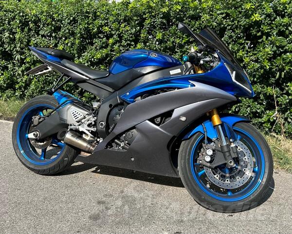 Yamaha - YZF R6