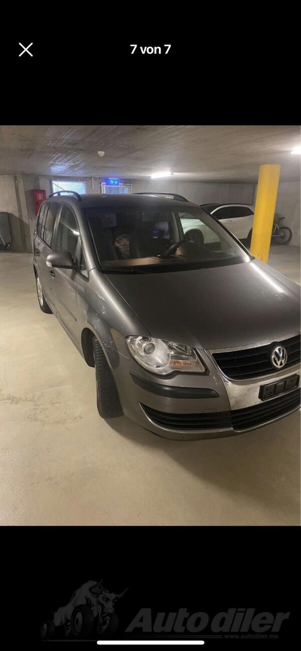 Volkswagen - Touran