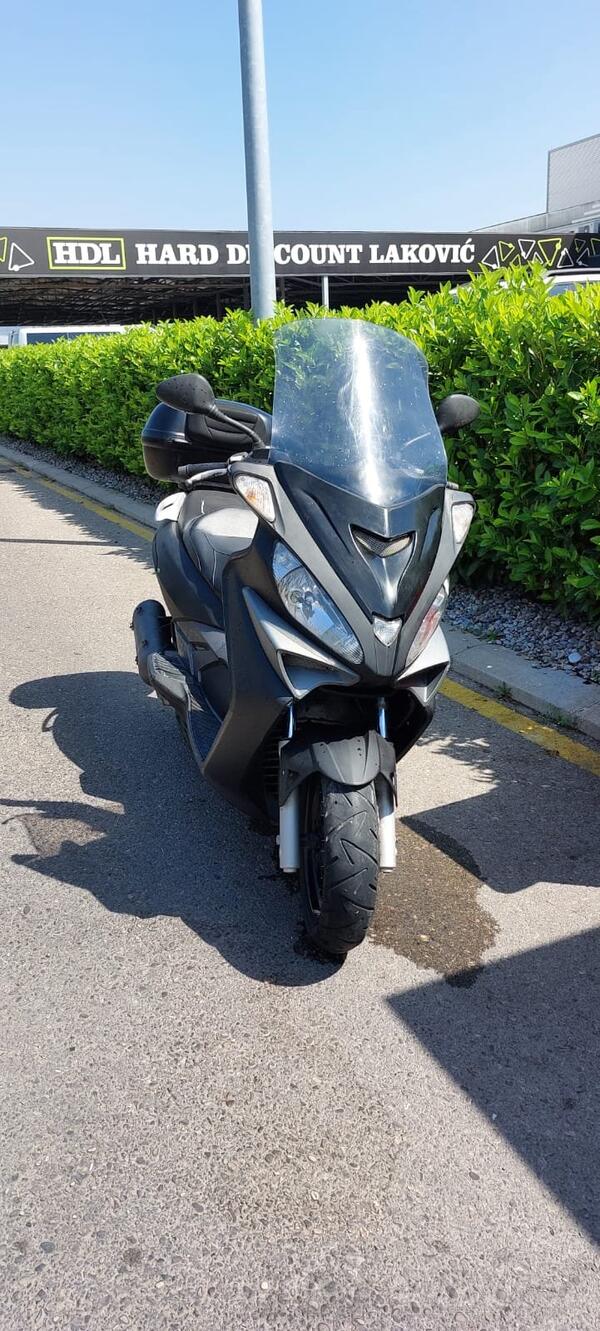 Malaguti - madison 3 250 ie