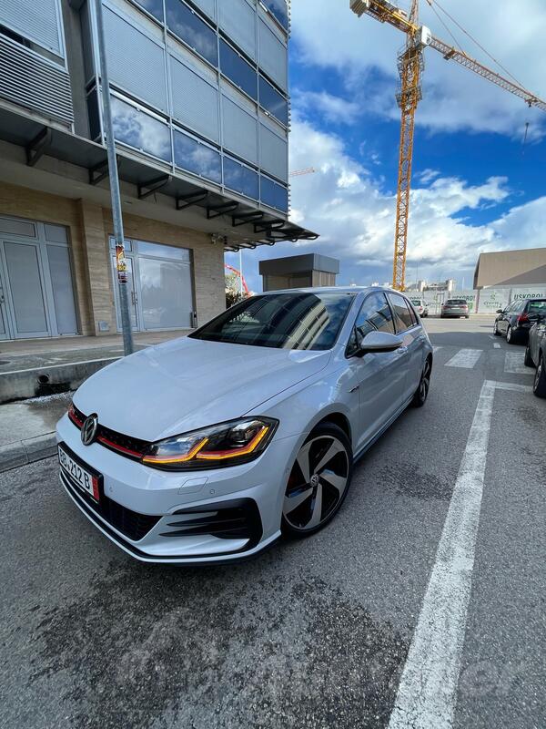 Volkswagen - Golf 7 - 2.0 GTI