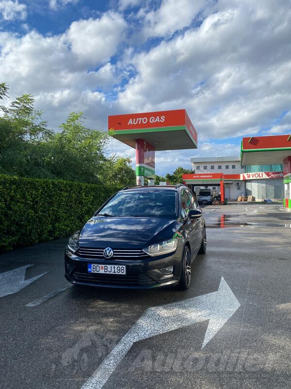 Volkswagen - Golf Sportsvan - 1.6 Tdi