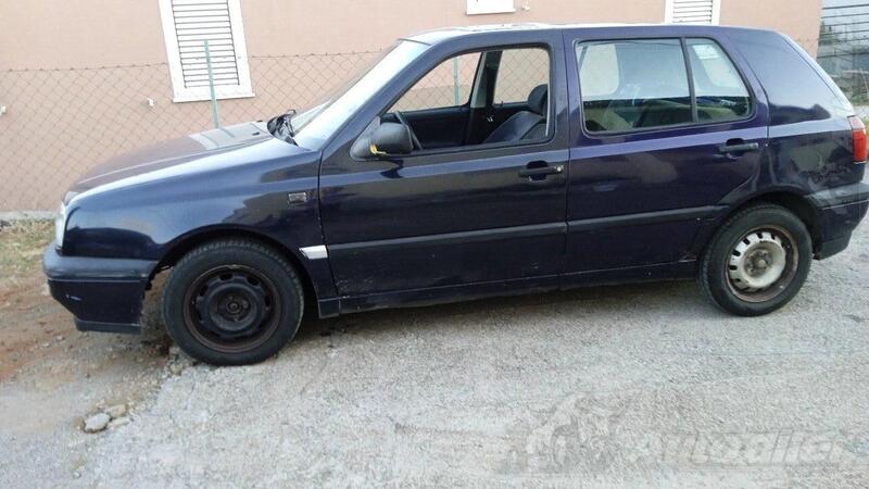 Volkswagen - Golf 3 - 1.6