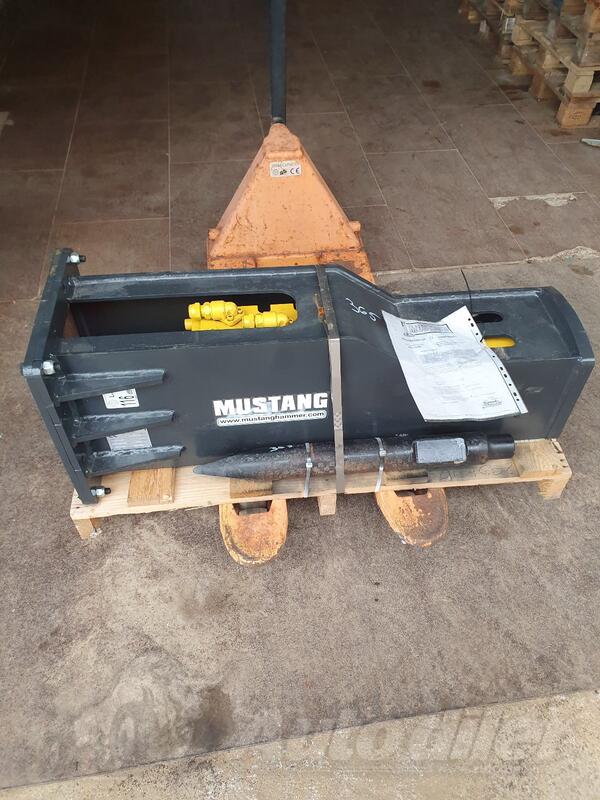 Ostalo - Cekic za bager Mustang HM 550