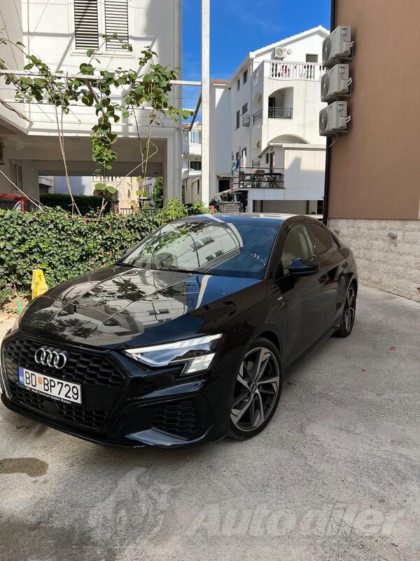 Audi - A3 - S line 35 TFSI