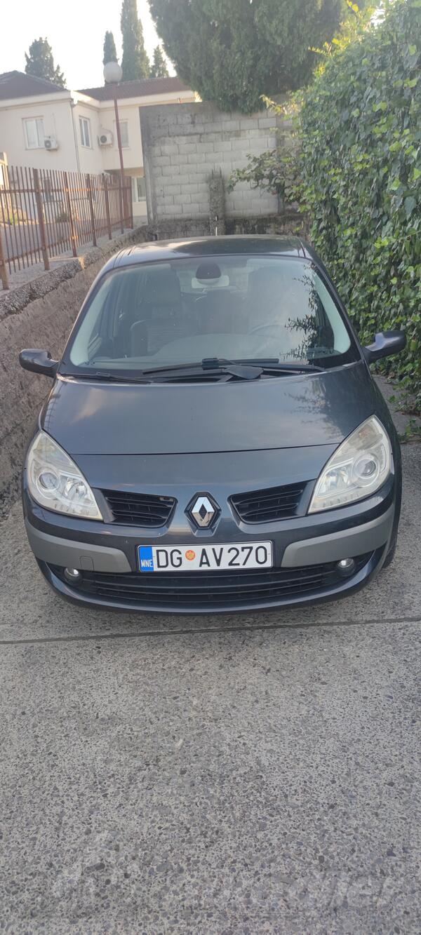 Renault - Scenic - 1.5 DCI
