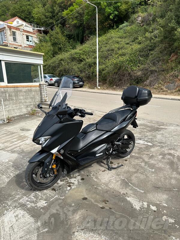Yamaha - T-max