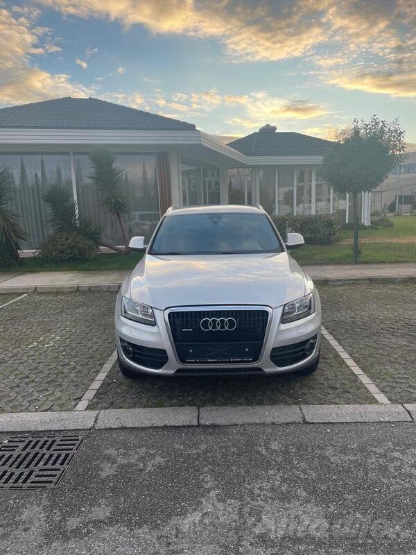 Audi - Q5 - 2.0 tdi QUATTRO
