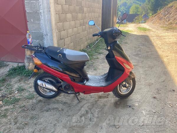 Peugeot - Scooter
