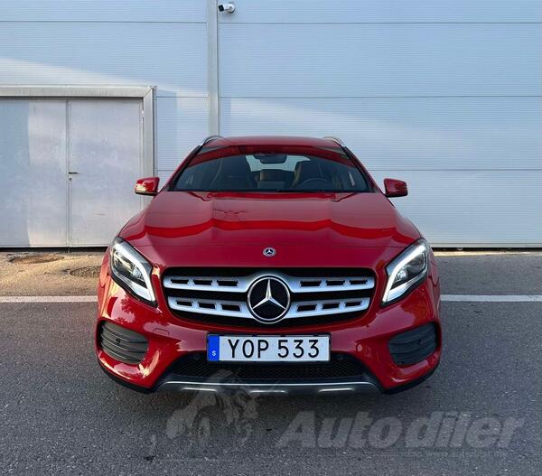 Mercedes Benz - GLA 200 - AMG