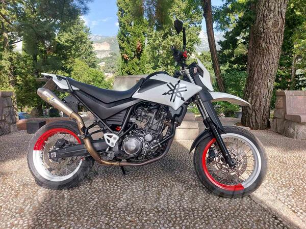 Yamaha - xt660x
