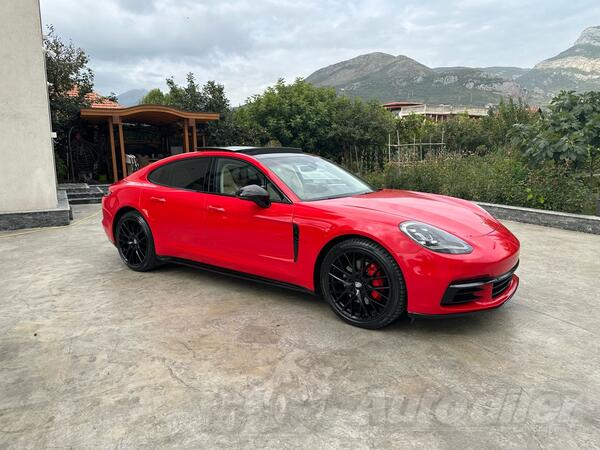 Porsche - Panamera - 4S
