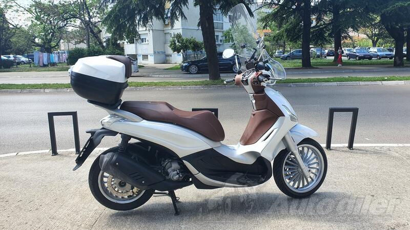 Piaggio - Beverly
