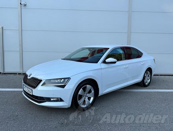 Škoda - Superb - Glacier metalik