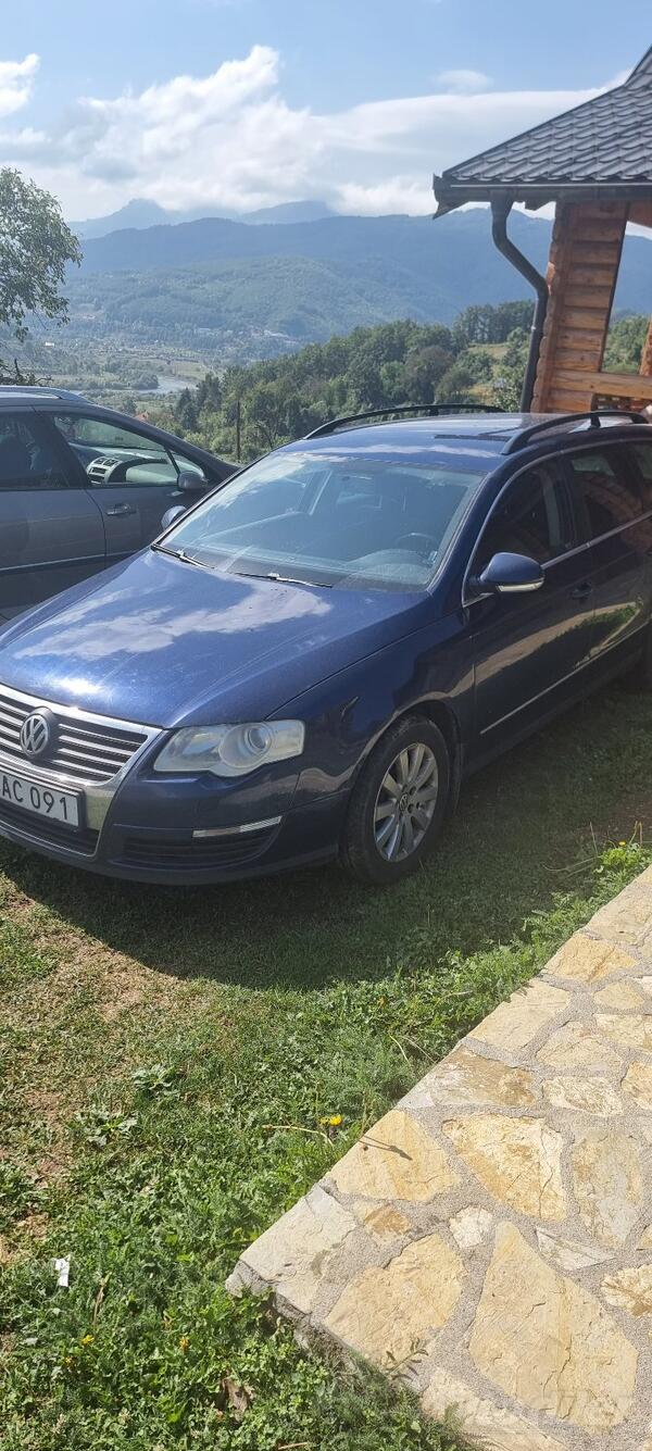 Volkswagen - Passat - 2.0