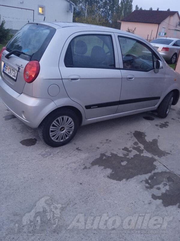Chevrolet - Spark - 0,8