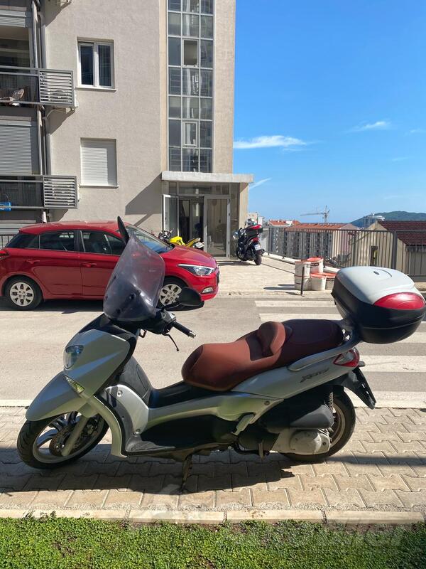 Yamaha - X city 250