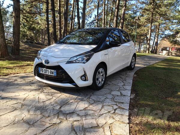 Toyota - Yaris - 1.5 HYBRID 100H