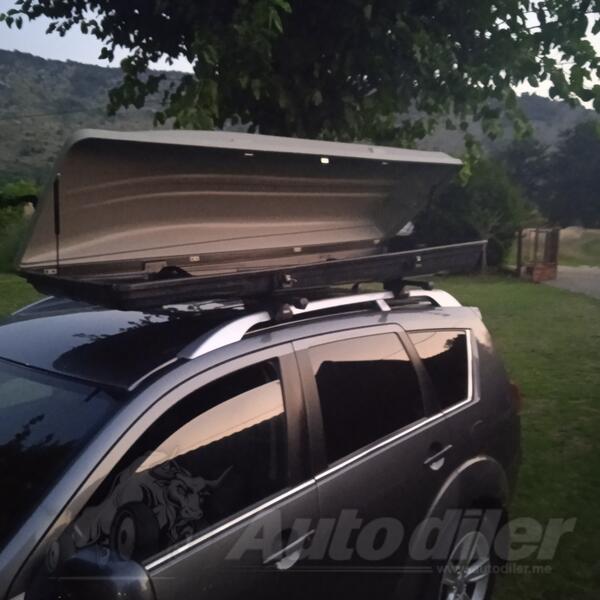 Roof Racks and Roof Boxes