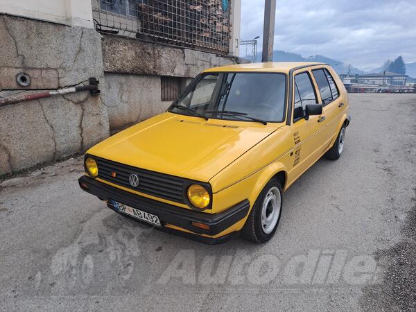 Volkswagen - Golf 2 - 1.6 40kw