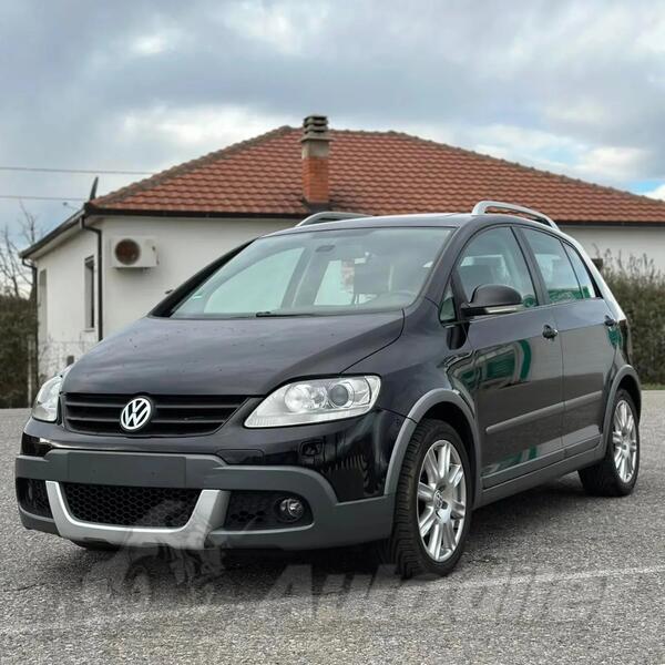 Volkswagen - Golf Plus Cross - 2.0