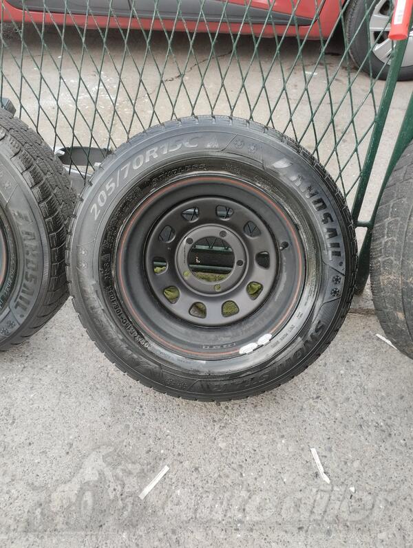 Fabričke felne i FELNE ZA NIVU ILI VITARU gume