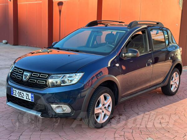 Dacia - Stepway - 1.5 DCI