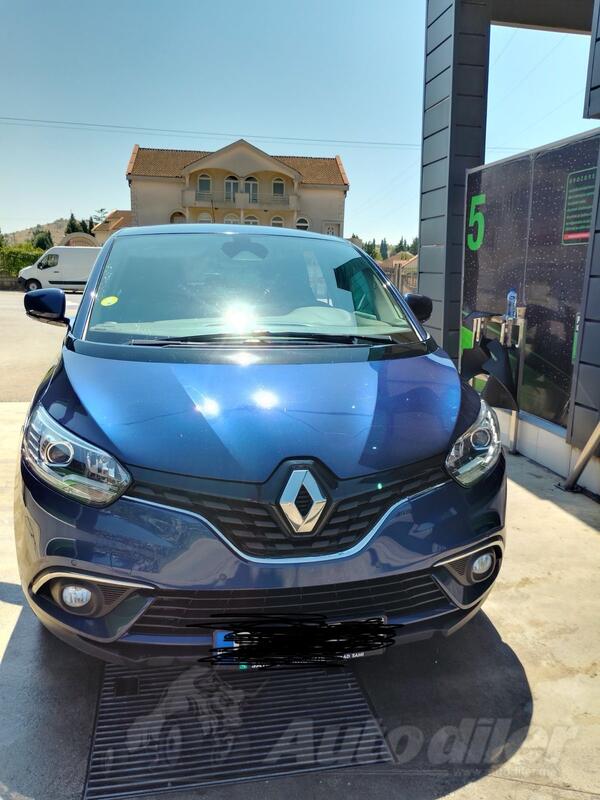 Renault - Scenic - 1.8