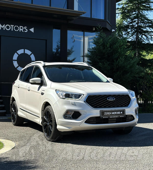 Ford - Kuga - 2.0 TDci  Vignale  4x4