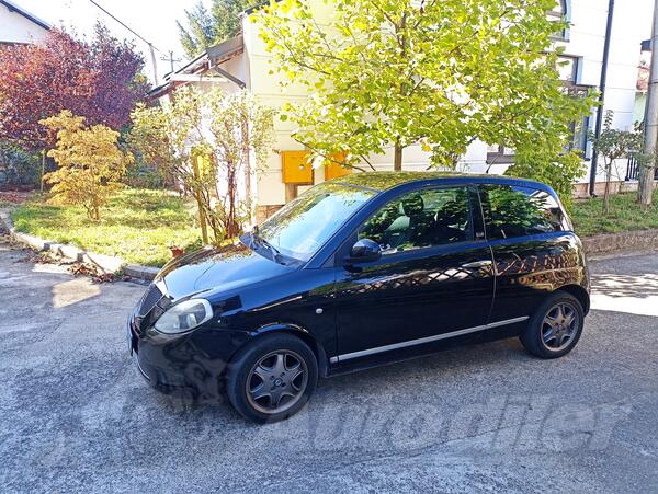Lancia - Ypsilon - 1.2.