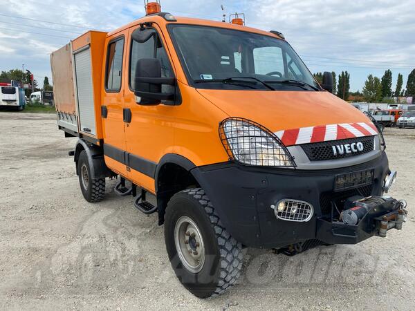 Iveco - DAILY 55 S 17 / 4x4 / DOKA